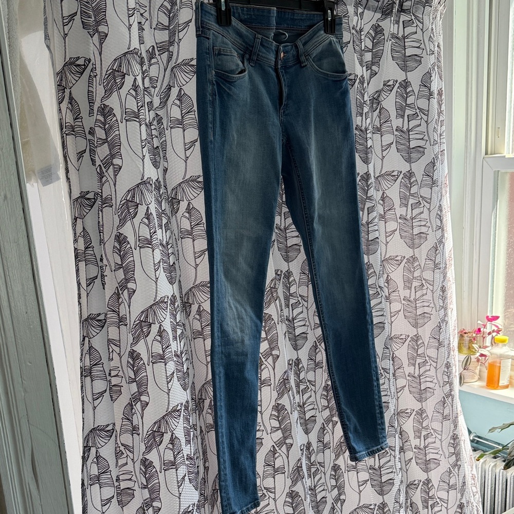 H&M Women's Skinny Jeans in Blue